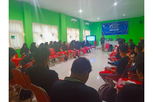 OSIM MAN 1 Baubau melaksanakan Latihan Dasar Kepemimpinan Si