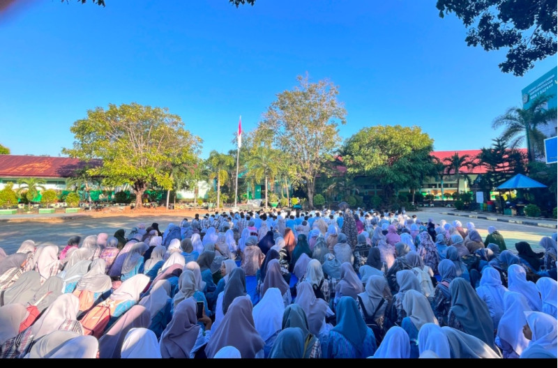 Bangun Karakter Religius, Siswa MAN 1 Baubau Gelar Salat Dhuha Berjamaah dan Kajian Dzikir Bersama