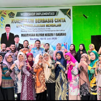 Sambut Tahun Ajaran Baru, Guru MAN 1 Baubau Gelar Workshop Implementasi KBC dan Pembelajaran Mendalam
